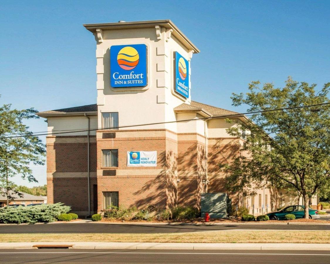 Comfort Inn & Suites West Chester - North Cincinnati Exterior photo